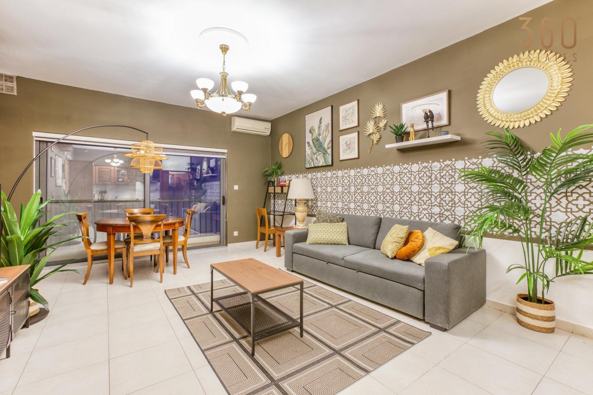 A Comfortable Apartment In The Heart Of Paceville Bt 360 Estates سانت جوليان المظهر الخارجي الصورة