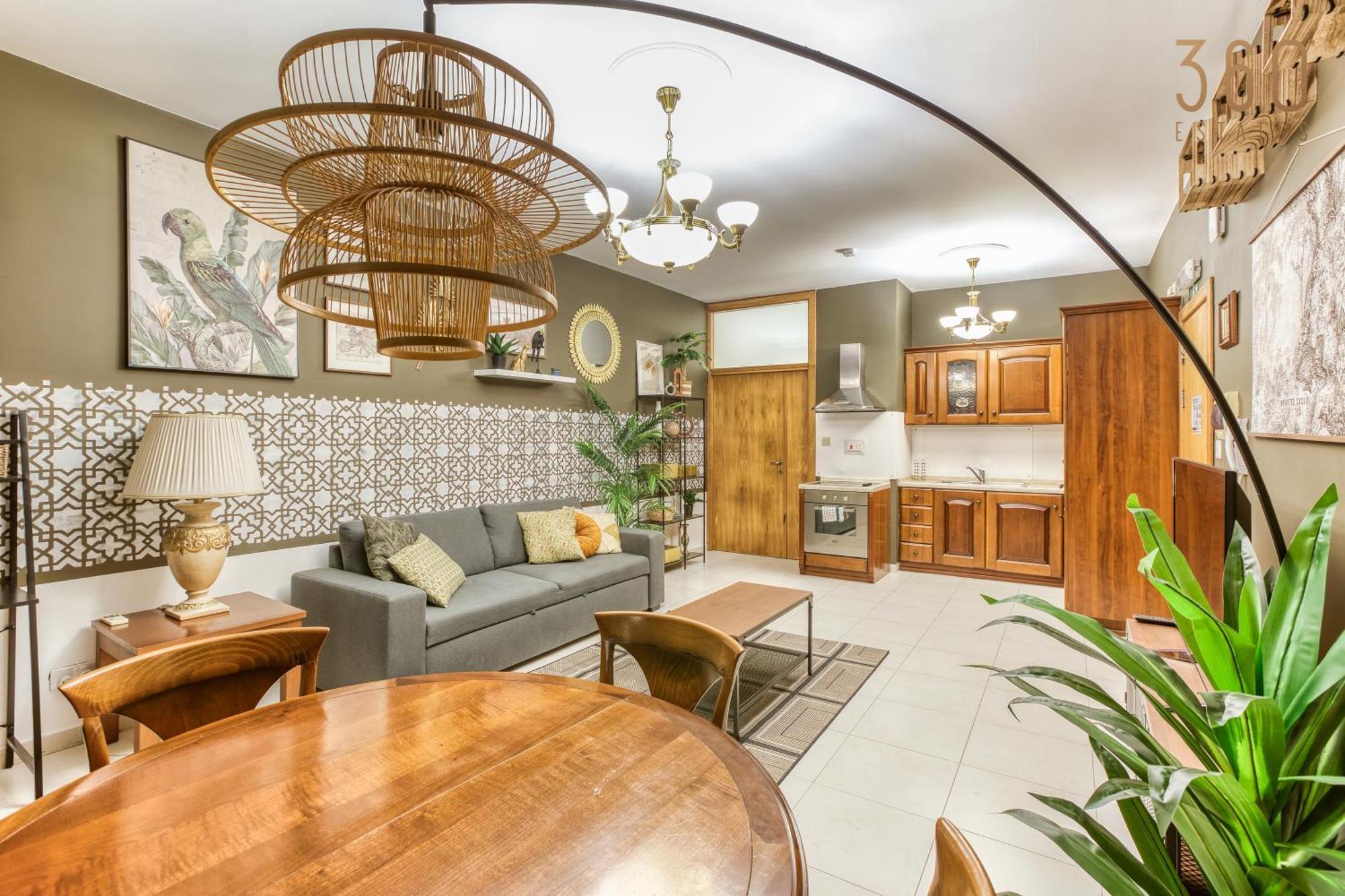 A Comfortable Apartment In The Heart Of Paceville Bt 360 Estates سانت جوليان المظهر الخارجي الصورة