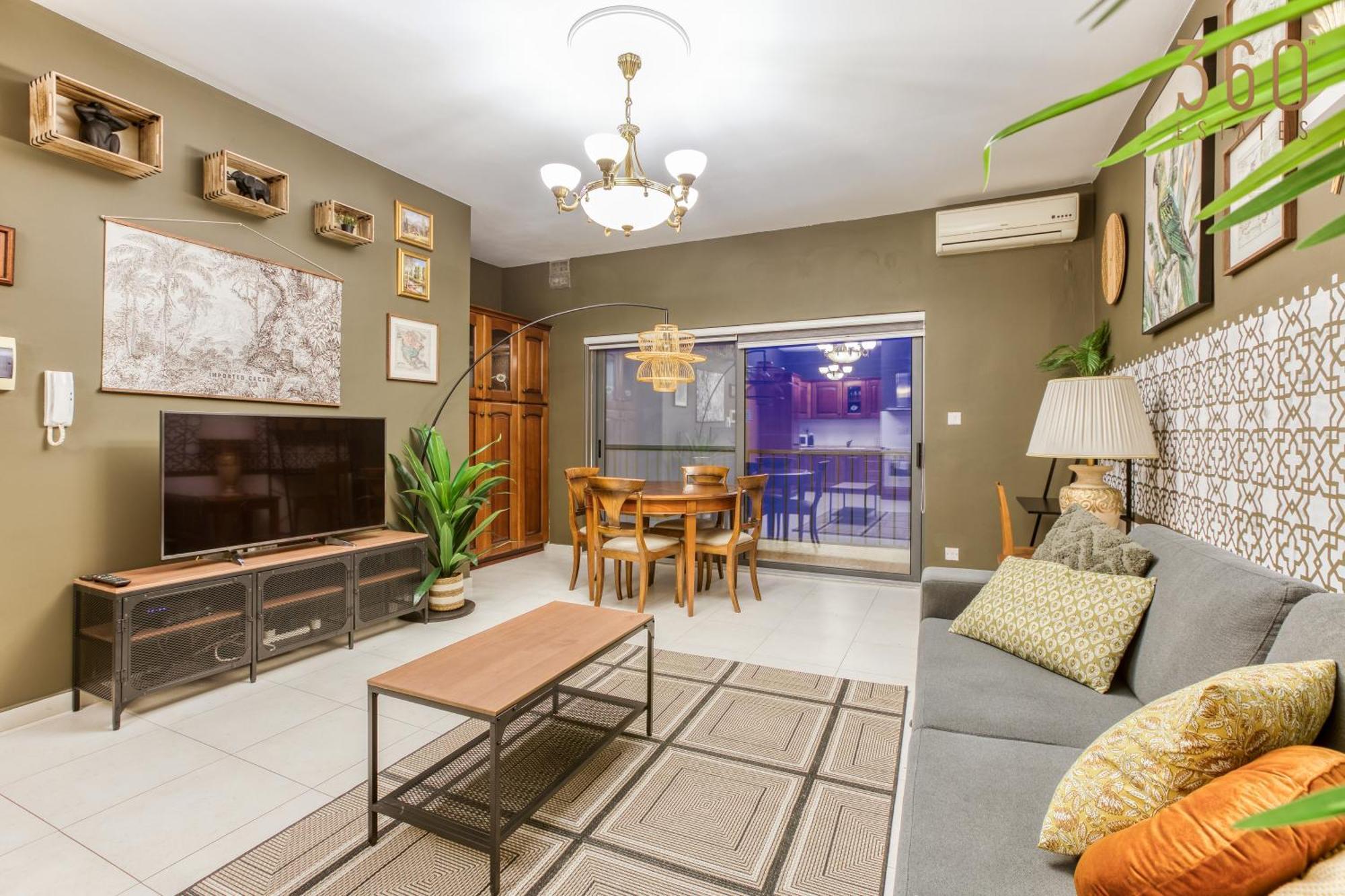 A Comfortable Apartment In The Heart Of Paceville Bt 360 Estates سانت جوليان المظهر الخارجي الصورة