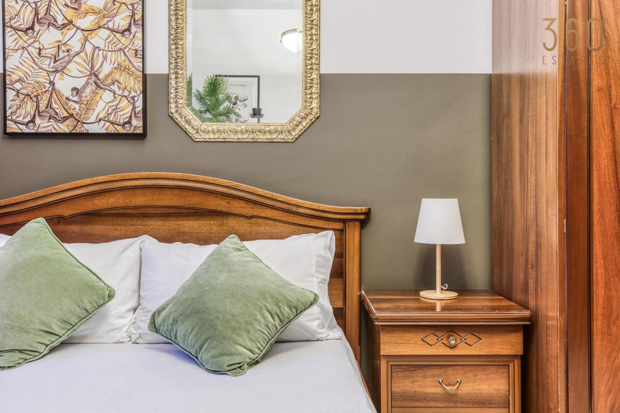 A Comfortable Apartment In The Heart Of Paceville Bt 360 Estates سانت جوليان المظهر الخارجي الصورة